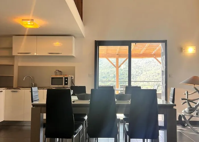 Duplex Vista Bonifacio