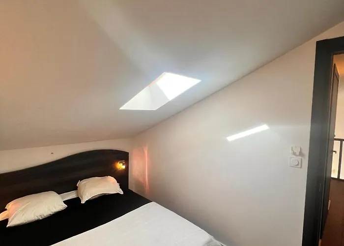 Duplex Vista * Bonifacio