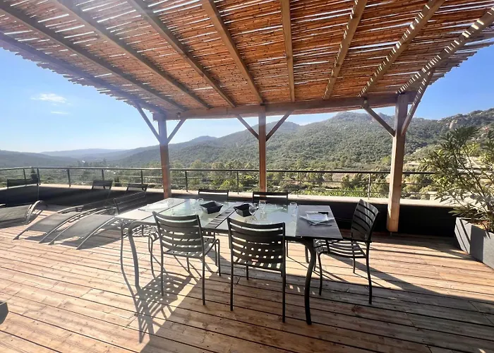 Duplex Vista Bonifacio